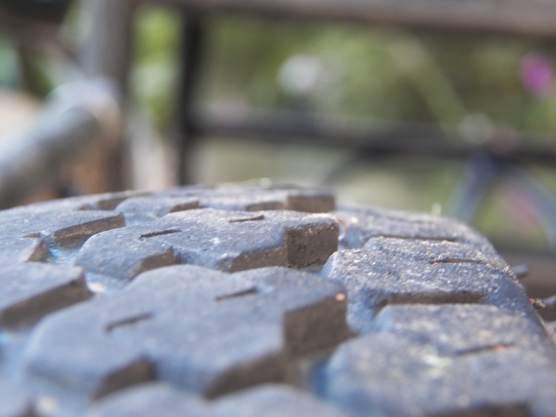 Here is a close-up of the uneven wear on the 13 inch special "trailer tire" with about 2,500 miles on it.  My new all season High Load tires have over 6,000 miles and show no wear.