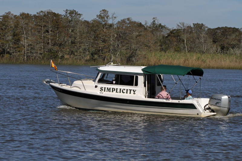 IMG 0135 Simplicity underway