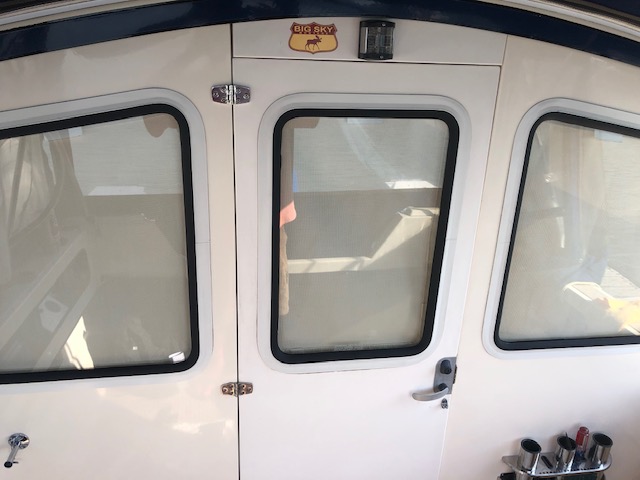 IMG REAR Cabin window seals after
