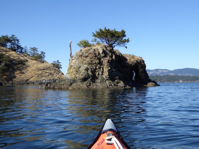 Instead paddled north to the aptly named "Elephant Rock"