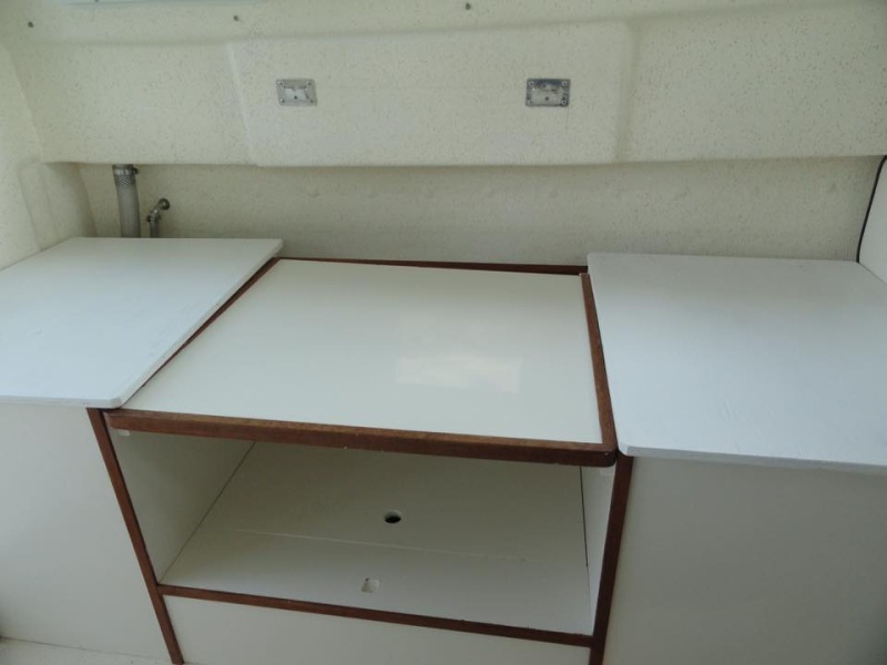 Interior 6