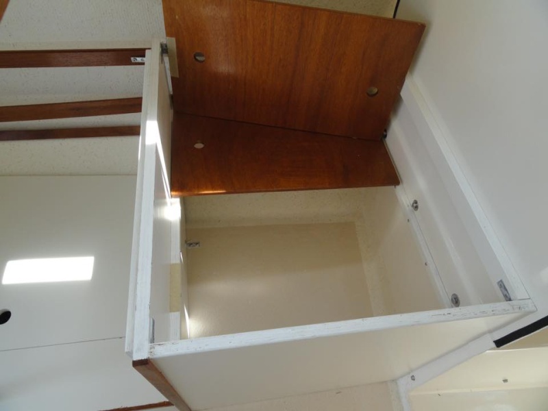 Interior 7