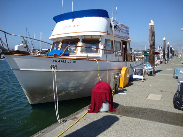 JACARI MARU