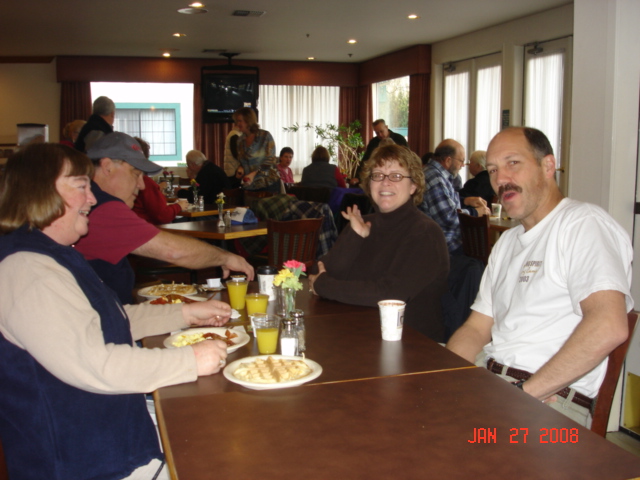 Janet & Chris (LUNA C)
Patty & Pat (DAYDREAM)