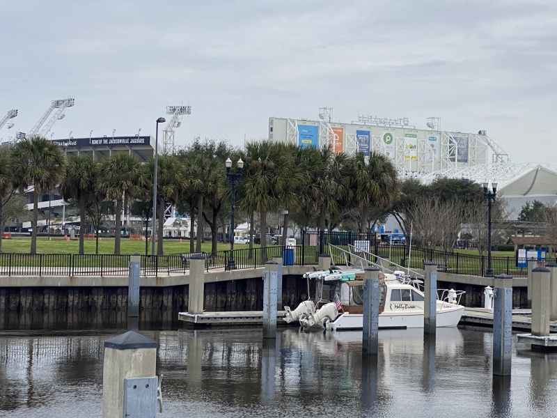 Jax municipal marina....free dockage for 3 nights in a 30 day period