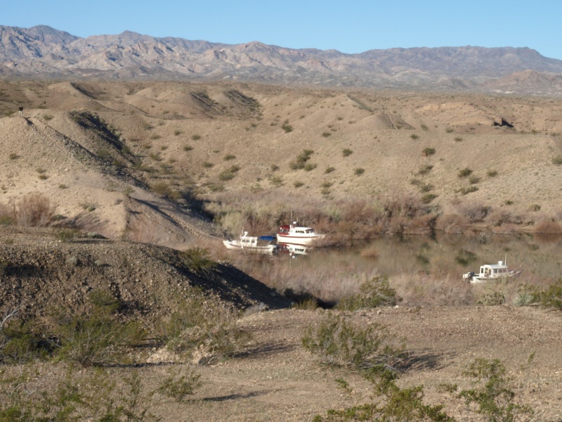 Lake Mohave C-Dory camp looking like it is grounded in a dry desert!