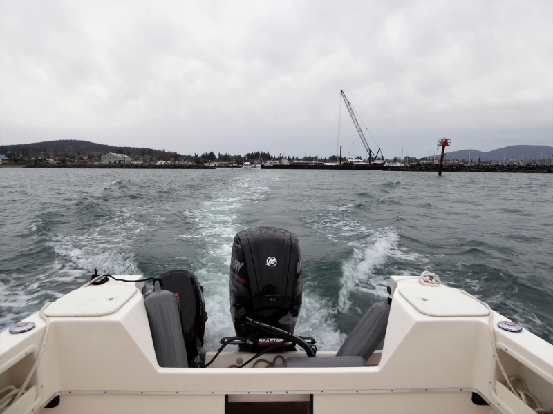 Leaving Cap Sante early while still calm