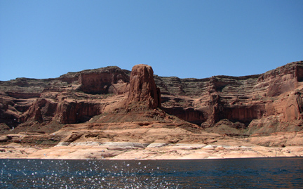 Like boating through the Grand Canyon