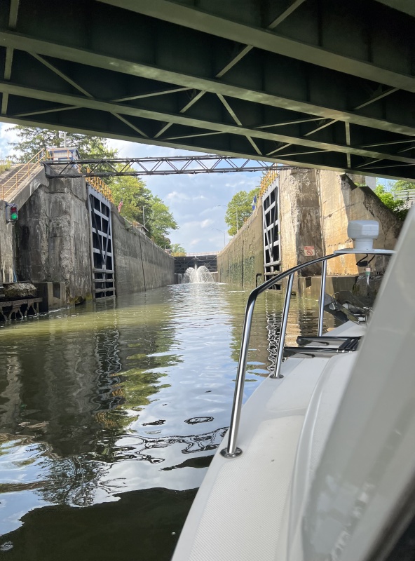 Lock 32