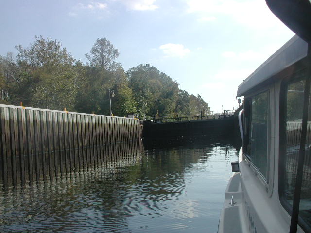 Lock at southern end of Great Dismal Swamp Canal.  Down 9 Feet to Pamunkey River and thence to Elizabeth City and Albemarle Sound