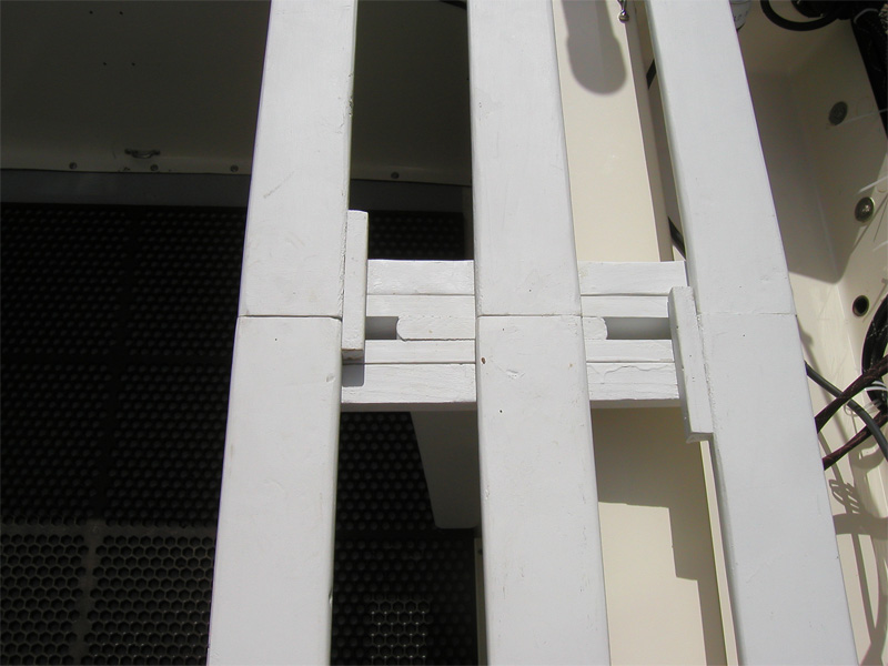 Looking down on the center support