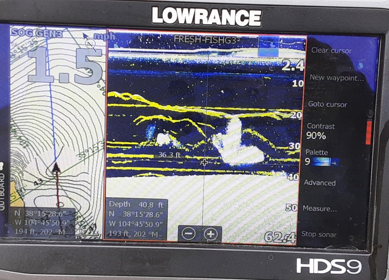 Lowrance Gen 3 structure scan display