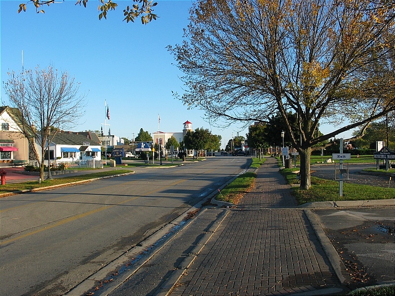 Mackinac City harbor to right