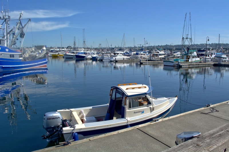 Met another 16 Angler owner while docked here. Great guy, uses his Angler lots.