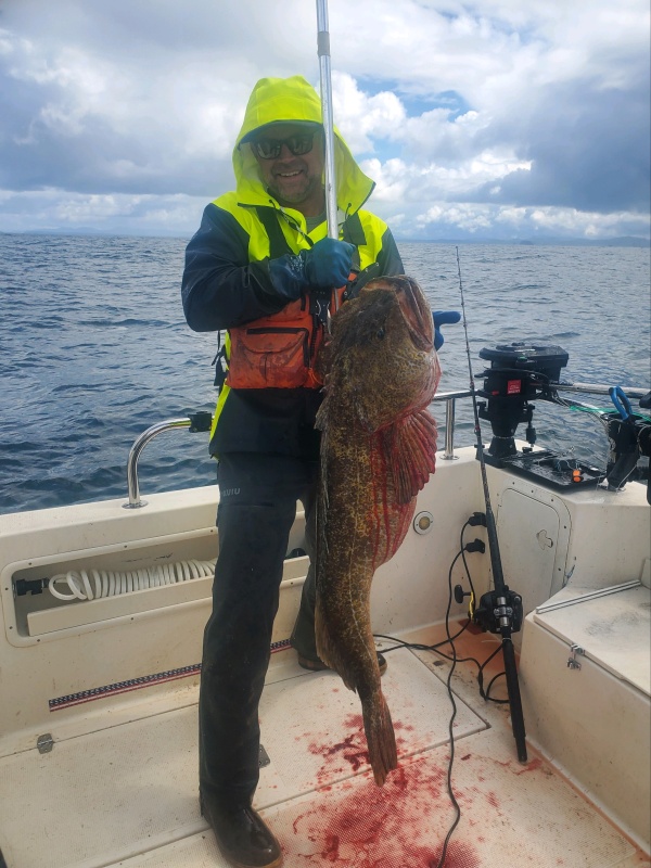 New state record! I filleted it first, won\'t get the title.