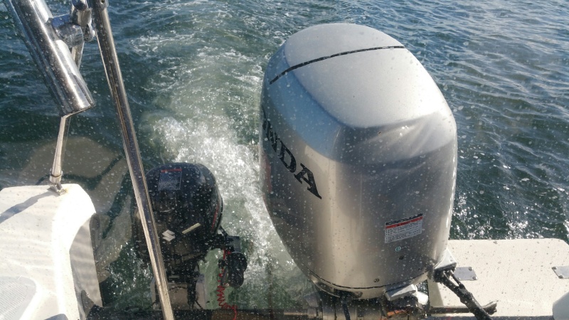 New Suzuki 2.5 in kicker mode testing.  The angle of the main is to keep a straight course.