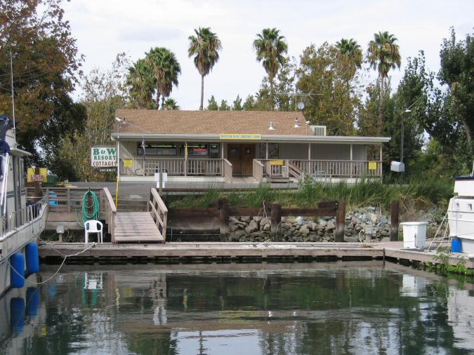 (Not For Hire) B & W Resort in the Delta