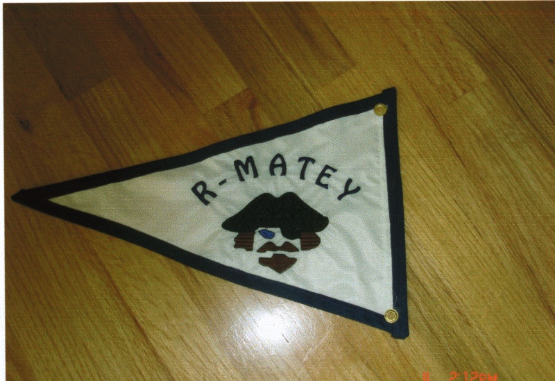 Oct 2005: For the R-Matey, a burgee created and stitched by Linda (Two Lucky Fish).
