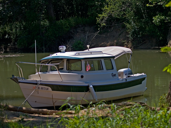 On the Paint Rock River. This is a narrow river that few cruisers could ever negotiate
