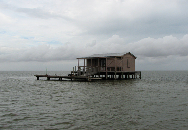 One of the many fishing cabins right on the ICW