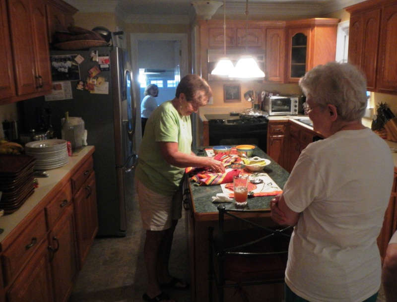 PANDY Sandy helping Joan, Jan is supervising
