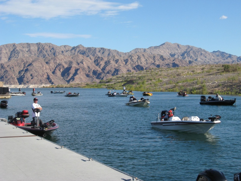 Part of 120 bass boats that launched for a tournament, what a bunch.  Some of these things go 80 mph.  The winner for the first day caught 5 fish, the total weight 12 and a half pounds.  The Big fish was just over three pounds.