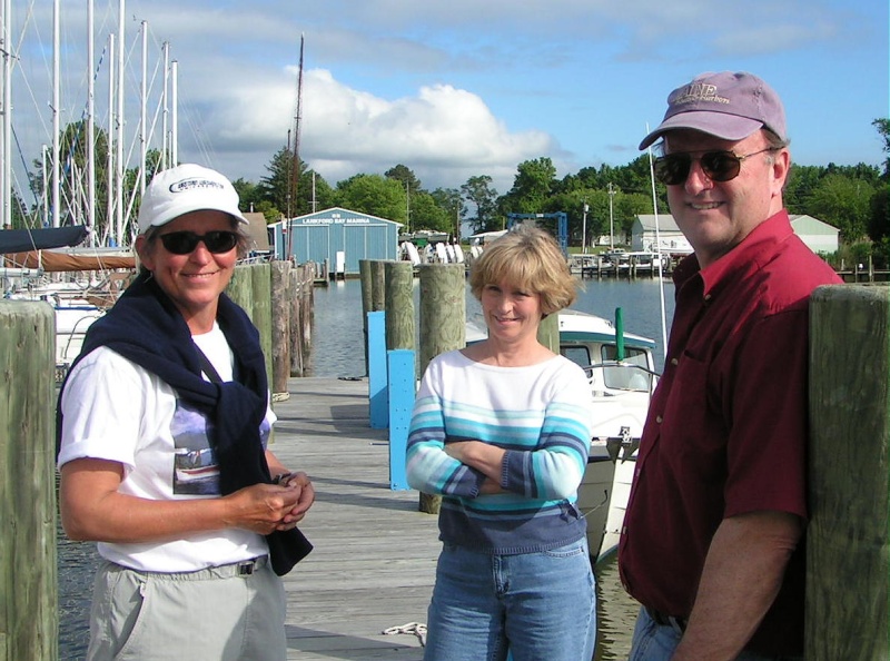 (Pat Anderson) Robbi Krumm (C-Run) and Becky and Dun Smith (Cresent Girl)