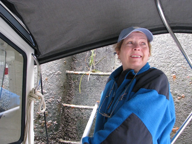 Pat, happy at work using Terry Meyers technique. "Beats the heck out of climbing on the bow" she said.