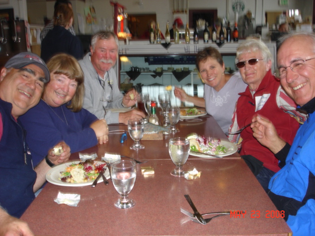 Pat & Patty (DREAMER)
Russ & Toni (TRAVELER)
Lynn & Ken (WOODDUCK)