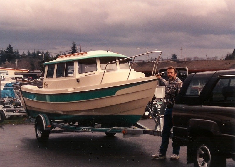 Picking up the new 22 (Reel Estate) from Coos Bay Marine Date 2/92