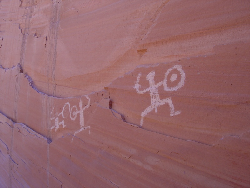 pictographs at Defiance House in Forgotten Canyon