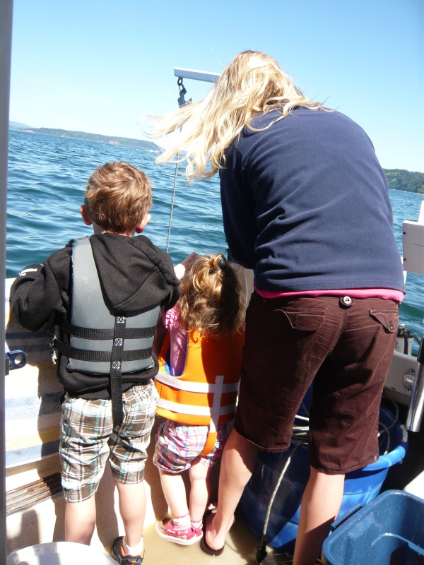 pulling pots in hood canal