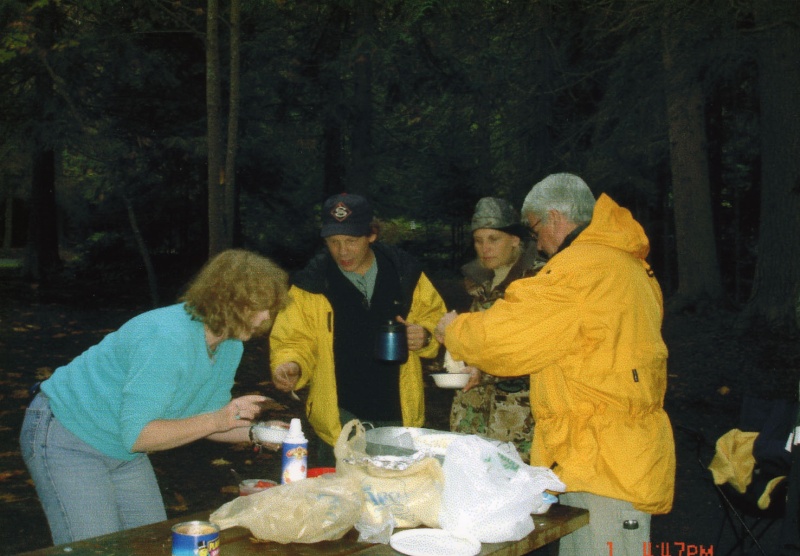 (R/J): Robbin & Fred (Anita Marie) serving up sundaes to Jeff & Diane (Immacu-Nada).