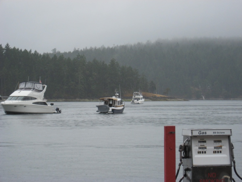 R-Matey ranger tug departing Montague Aug 2010 after overnight with gathering.