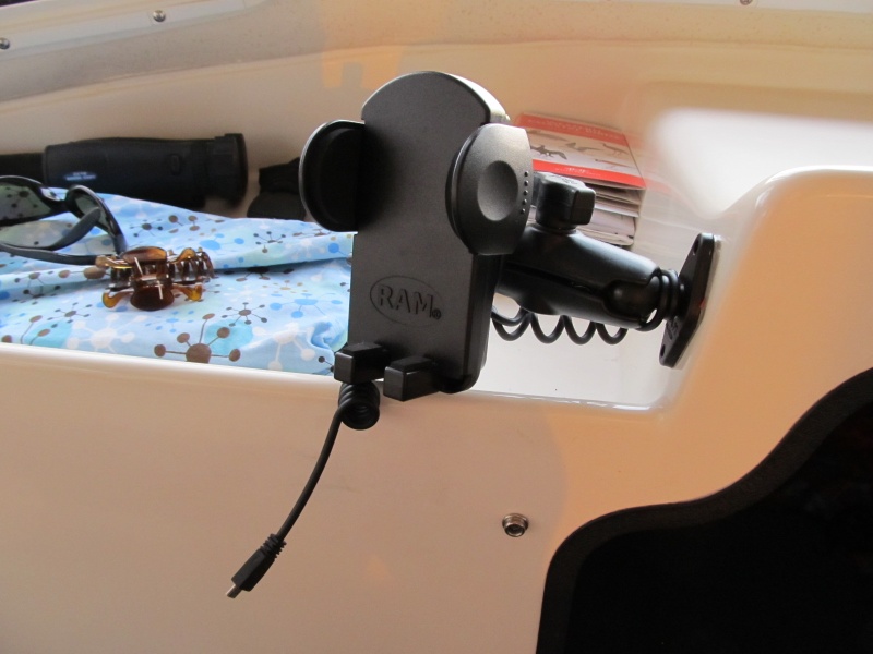 Ram mount with power for Cindie's smartphone co-pilot "chartplotter"