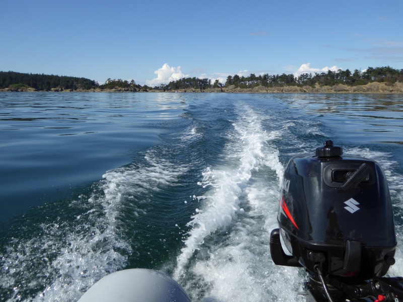 Running the dinghy over to Fossil bay to check things out.