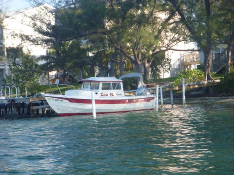 Saw this boat going up the Fleming cut into the Key West City Marina at Garrison Bight