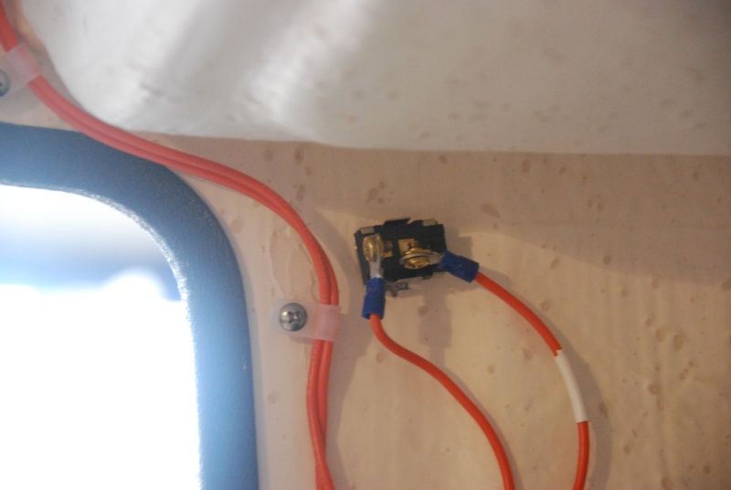 Sea Angel Mate's momentary port wiper control wiring.