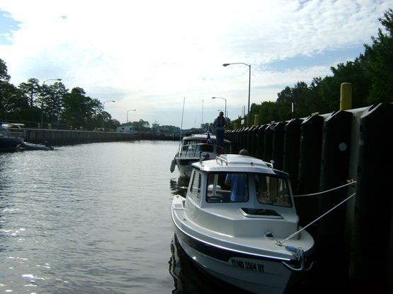 Sea Esta and Annalee in Centerville Lock