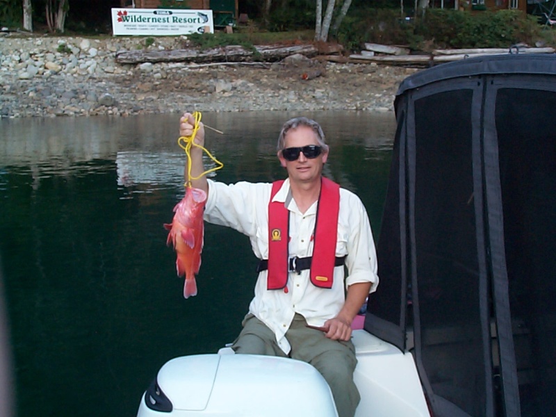 (seabran) At the top of Homfrey is the entrance to Toba Inlet. Here there is a little resort - Wildernest. Snapper for dinner.