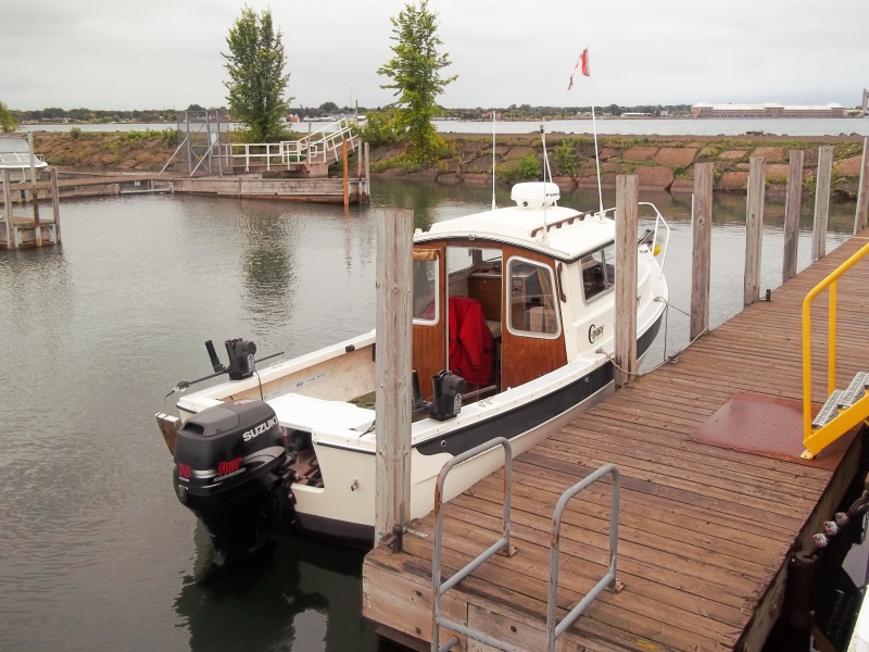 Sept. 26/2015..gassing up at the Marina..3 hours of fishing for Kings and not a hit .