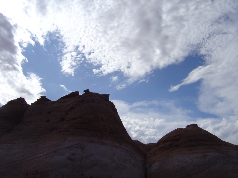 silhoutte of hills