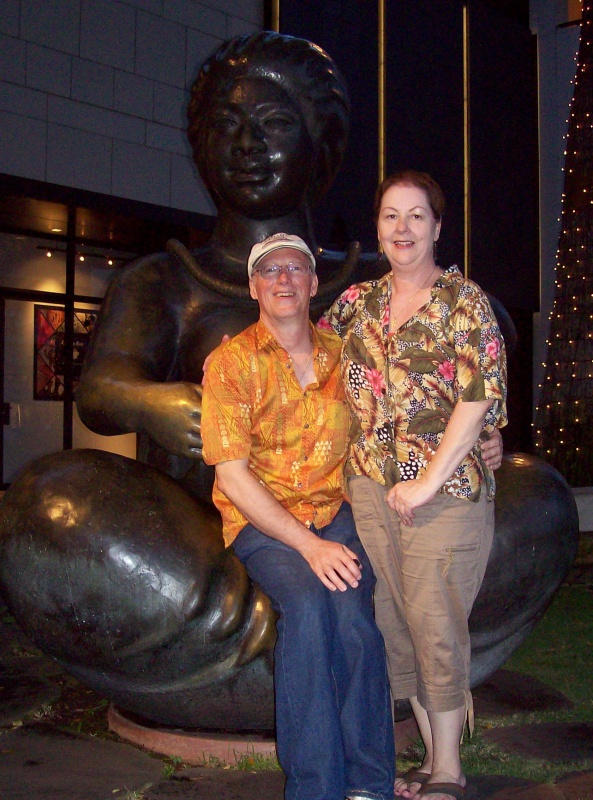 Sitting with Buddah on Kuhio at Waikiki