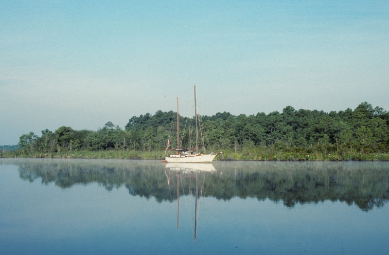 Sloop near West Neck Creek entrance.

Scanned slide taken in July 1989