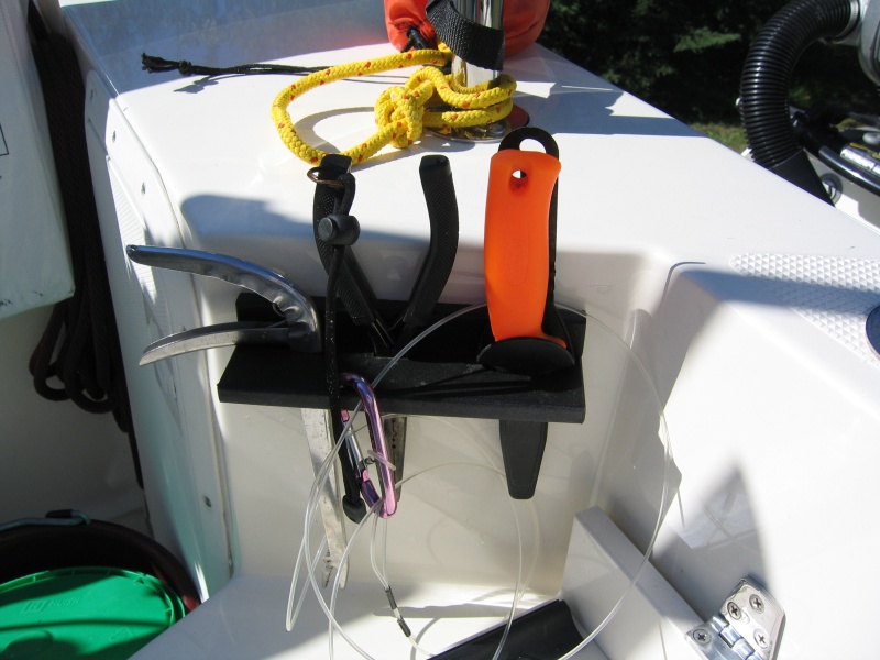 Small rack for fishing pliers, knife, etc.