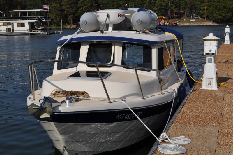 SSV at Paris Landing State Park TN transient dock