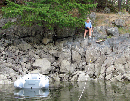 Stern tying at Smuggler Cove