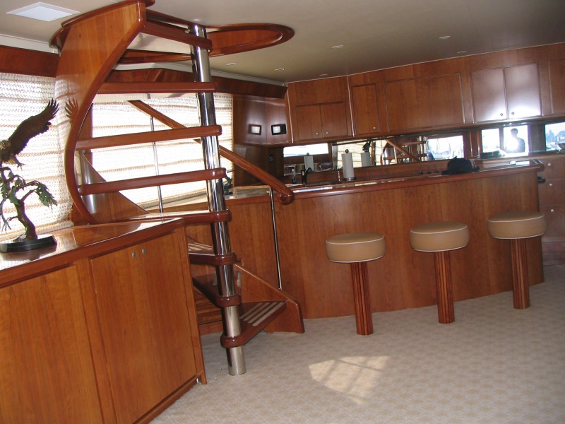 (stevej) Main salon