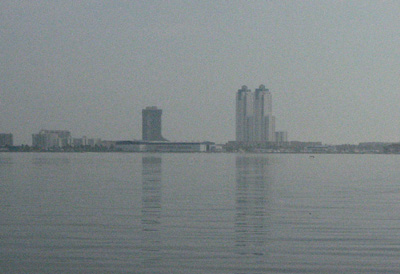 Still air, glassy water