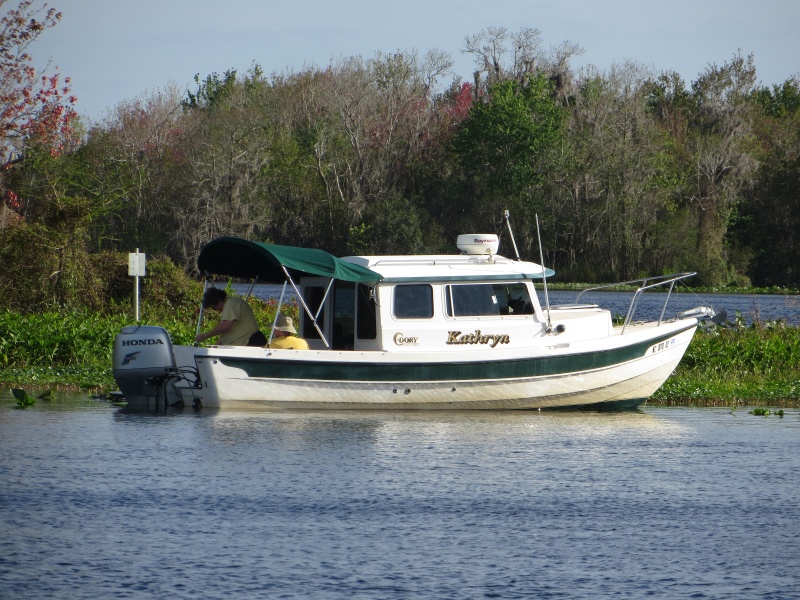The Kathryn spotted twice on the River. No info as they did not attend the gathering.
